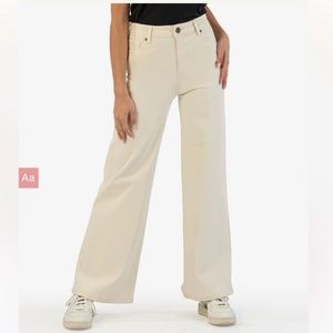 Kut from the Kloth High Rise Meg Fab Ab Wide Leg Jeans Tan NEW Size 6